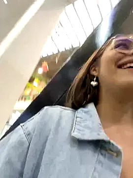 nani_rosse_of from StripChat is Freechat