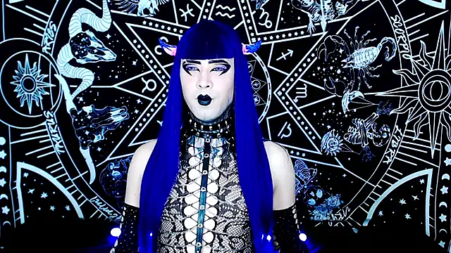 naomi_satan from StripChat is Freechat