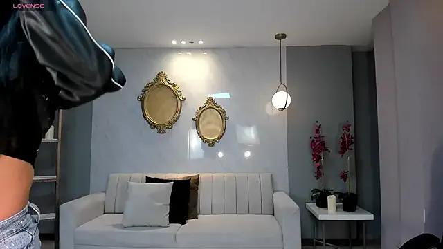NataliaGaret from StripChat is Freechat