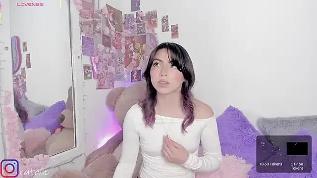 natalie_jaensen from StripChat is Freechat