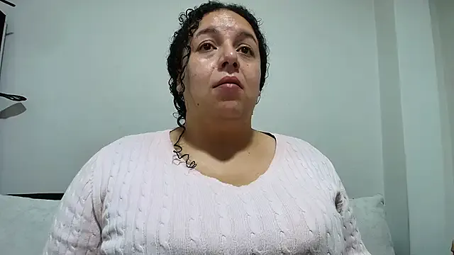 Natasha_Amber from StripChat is Freechat