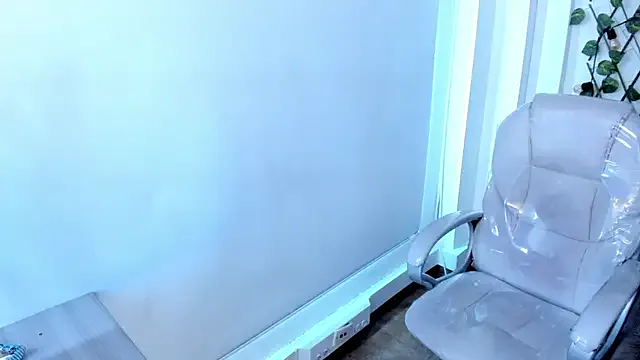 Nathaly_ds from StripChat is Freechat