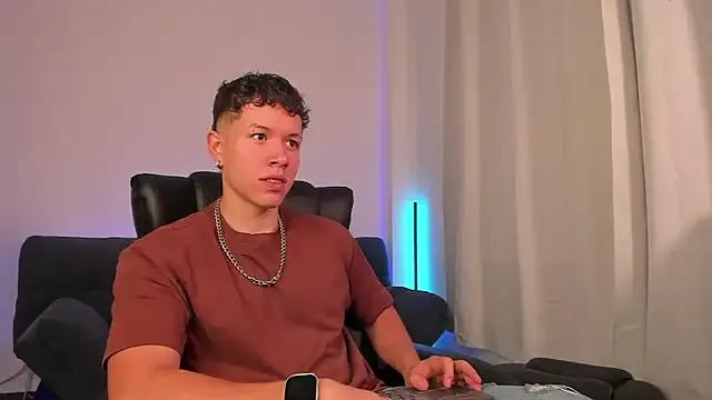 nathan_blake from StripChat is Freechat