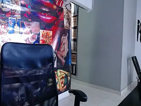 NathyMilf_ from StripChat is Freechat