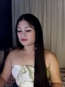 Naughtyalina2 from StripChat is Freechat