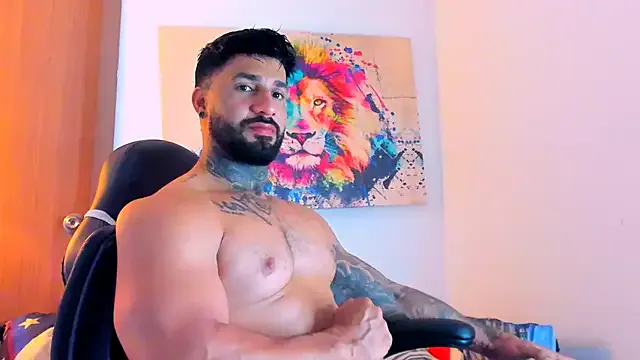 Naugthy_dominant from StripChat