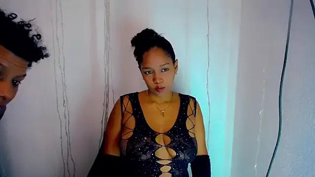 nayeisi_nicol from StripChat is Freechat