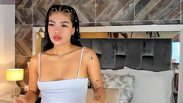 NaylaGrey from StripChat is Freechat