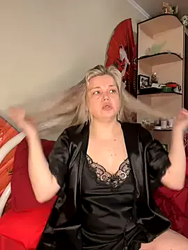 Nayvessa from StripChat is Freechat