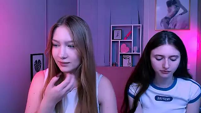 Girls: try live performances with matured performers, from dancing to quirks, in a variety of beautiful sex cams.