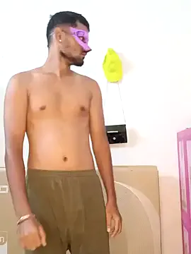 new_coupleee from StripChat is Freechat