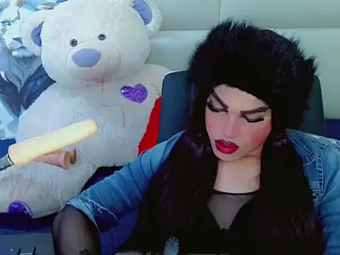 NharaBigCock from StripChat is Freechat