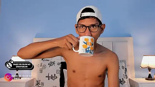 Nick_Collins18 from StripChat is Freechat