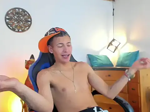 Girls: try live performances with matured performers, from dancing to quirks, in a variety of beautiful sex cams.