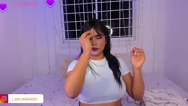 Girls: try live performances with matured performers, from dancing to quirks, in a variety of beautiful sex cams.