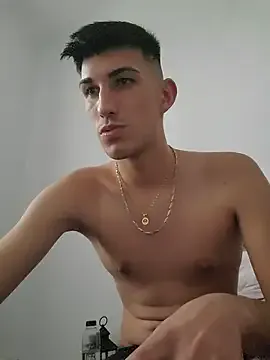 Nicolas_sexxxy from StripChat is Freechat