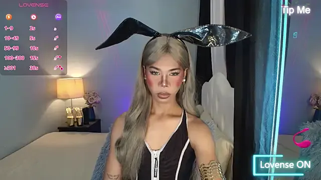 NicoleAshleyxxx from StripChat is Freechat