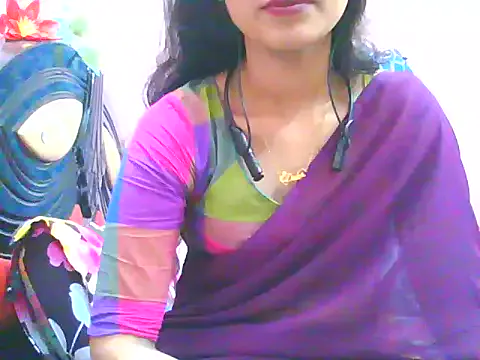 night_queeen7 from StripChat is Freechat