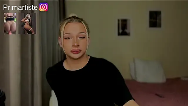 NikandJane from StripChat is Freechat