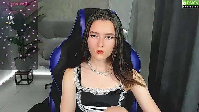 niki_cutes from StripChat is Freechat