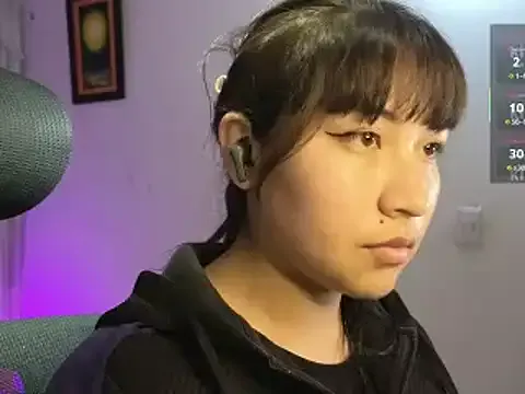 niki_manson from StripChat is Freechat