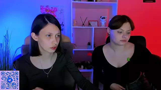 Girls: try live performances with matured performers, from dancing to quirks, in a variety of beautiful sex cams.