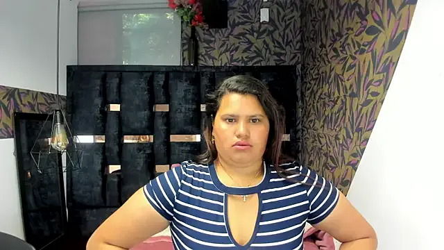 Nina__Sky from StripChat is Freechat