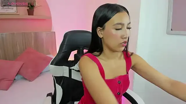 Nina_blake from StripChat