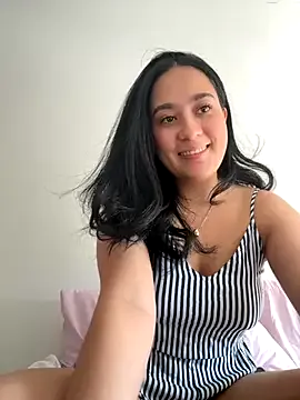 Nina_lovi from StripChat