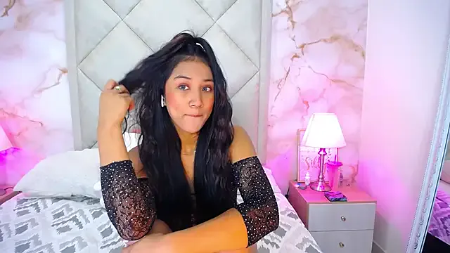 NinaBravura_ from StripChat is Freechat