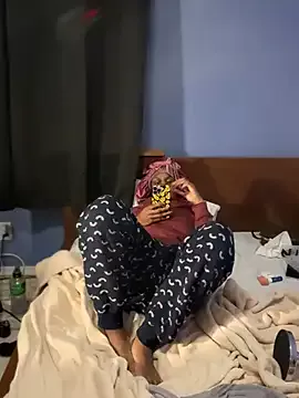 Ninaperry777 from StripChat