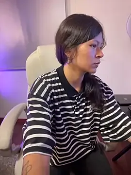 Ninfa_pink from StripChat