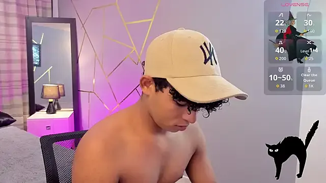 Girls: try live performances with matured performers, from dancing to quirks, in a variety of beautiful sex cams.