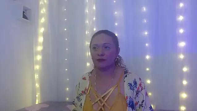 NoraParkeer from StripChat is Freechat