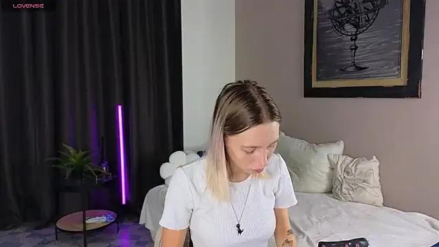 NyxaThorn from StripChat is Freechat