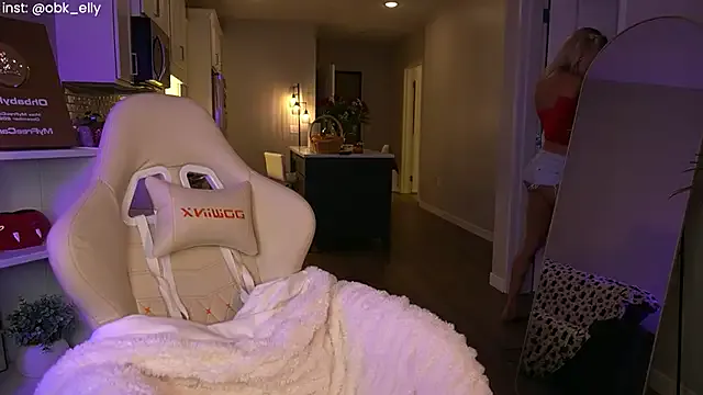 Ohbabykelly from StripChat is Freechat