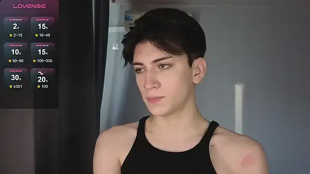 Oliver_star_boy_ from StripChat is Freechat