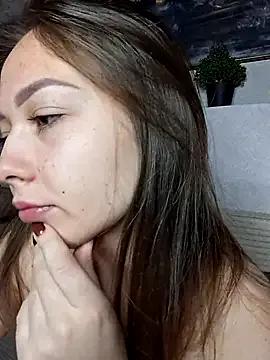 Olivia_OliV from StripChat is Freechat