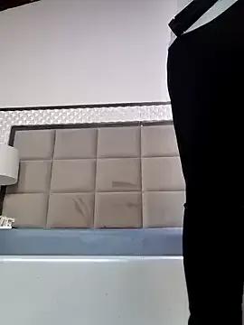 OliviaBurning from StripChat is Freechat