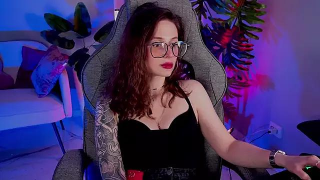Girls: try live performances with matured performers, from dancing to quirks, in a variety of beautiful sex cams.