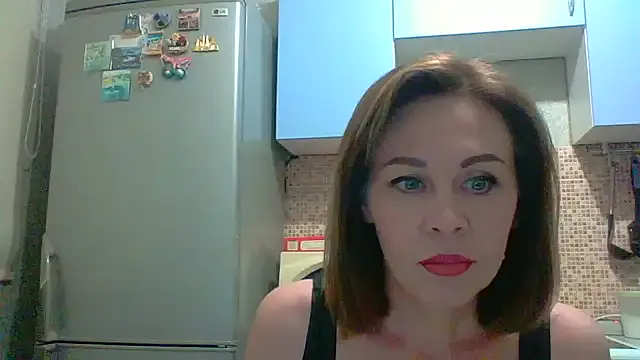 Olyverin from StripChat is Freechat