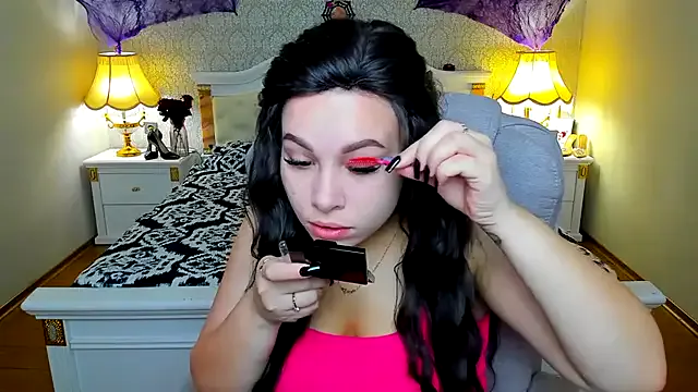 Girls: try live performances with matured performers, from dancing to quirks, in a variety of beautiful sex cams.