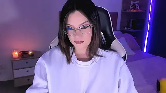 OphelianaRose33 from StripChat is Freechat