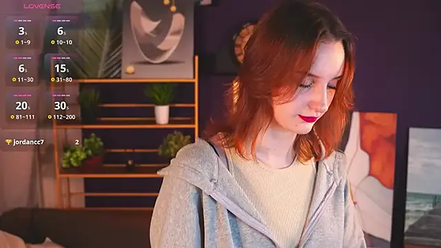 OpheliaSalotti from StripChat is Freechat