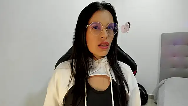 orianablake from StripChat is Freechat