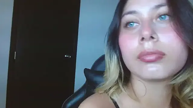 pamela_fox03 from StripChat is Freechat