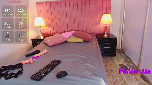 Girls: try live performances with matured performers, from dancing to quirks, in a variety of beautiful sex cams.