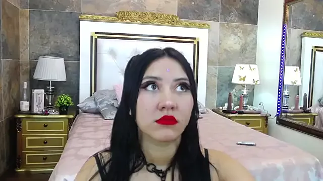 PamelaTomson from StripChat