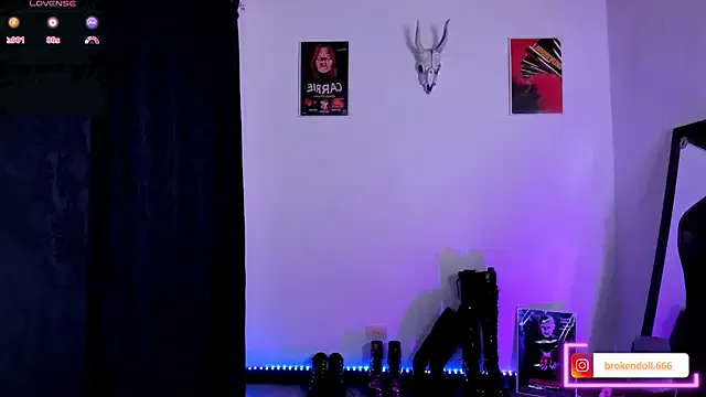 papper_doll from StripChat is Freechat