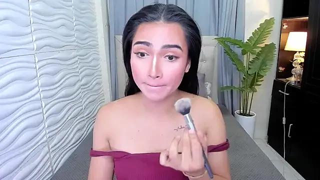 Girls: try live performances with matured performers, from dancing to quirks, in a variety of beautiful sex cams.